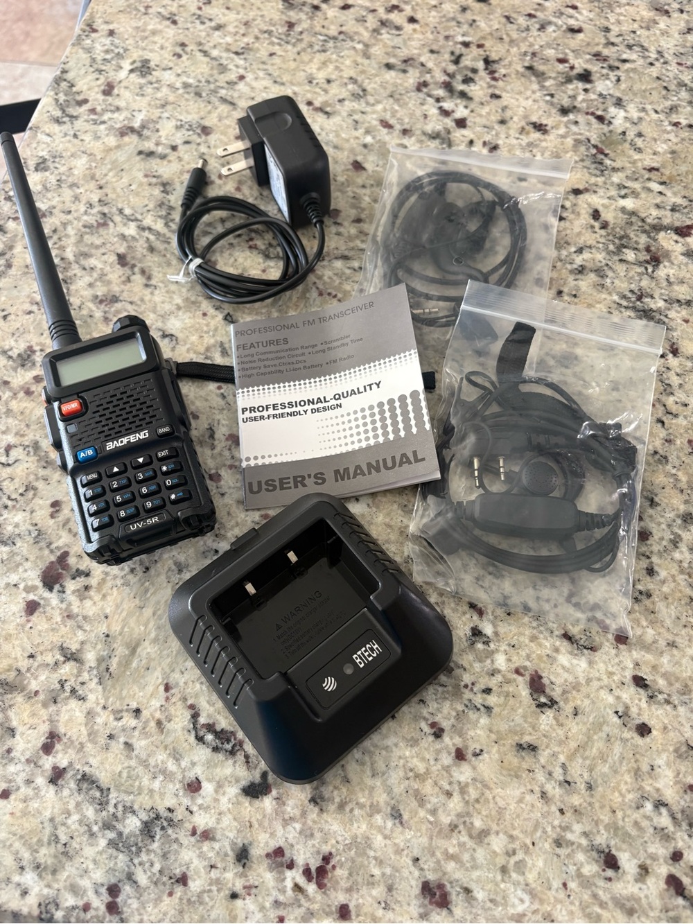 BAOFENG walkie and accessories set Good preowned condition